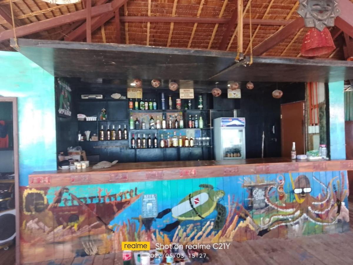 Mecaja Beach House Roxas  エクステリア 写真