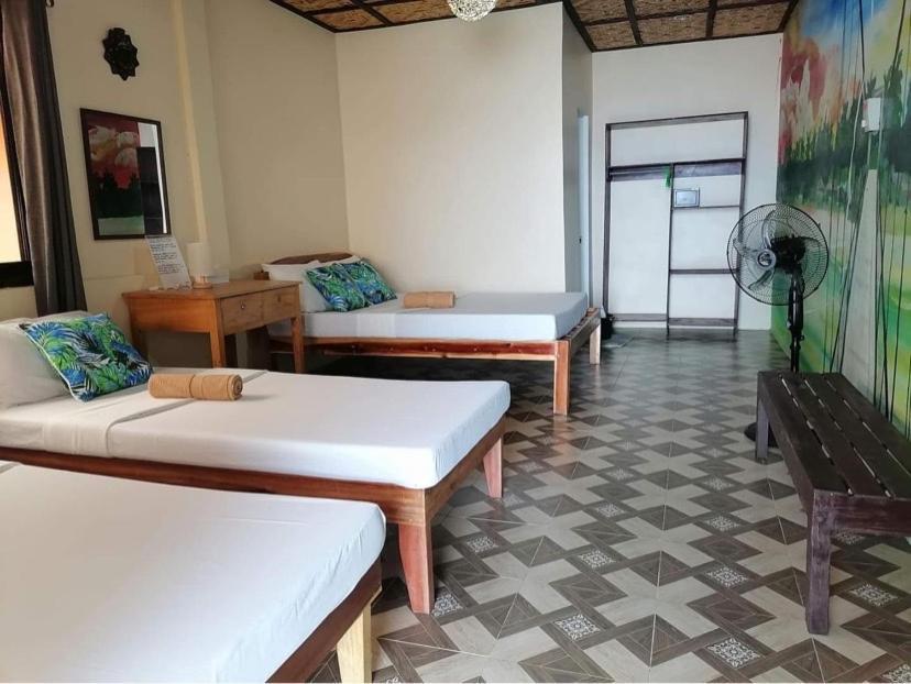Mecaja Beach House Roxas  エクステリア 写真